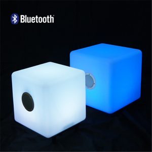 outdoor lights with bluetooth speakers